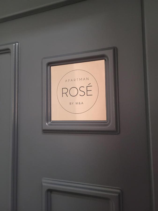Rose Apartment Pecs Ngoại thất bức ảnh